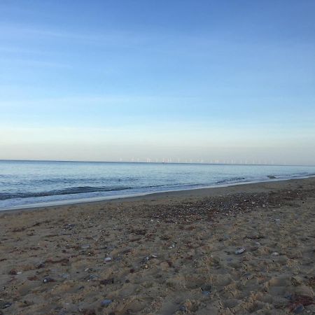 The Sanctuary 120 Sandgate, South Road,Nr29 4Jh, Hemsby Villa Ngoại thất bức ảnh